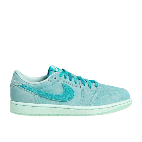Air Jordan 1 Retro Low OG...