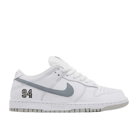 Nike SB Dunk Low Supreme 94 White Metallic Silver  Livré avec certificat d'authenticité