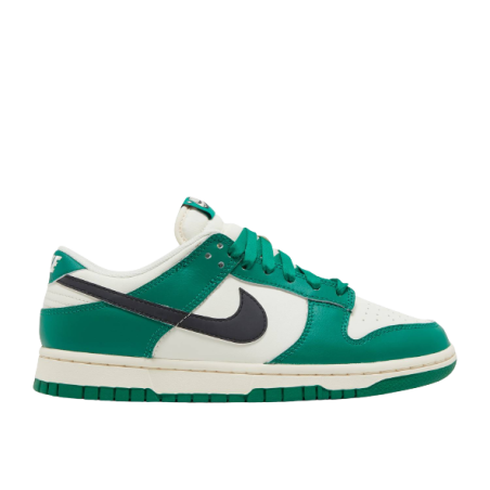 Nike Dunk Low SE Lottery Green Pale Ivory