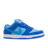 Nike SB Dunk Low Blue Raspberry