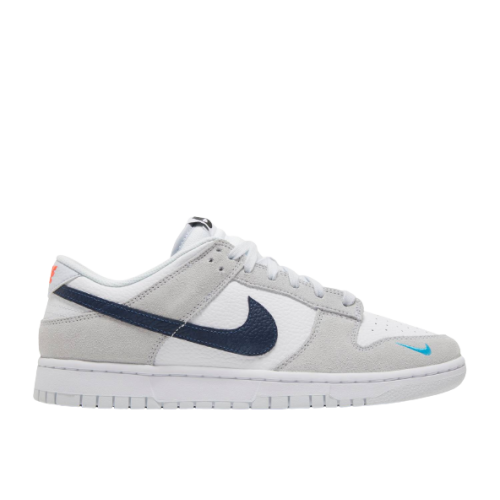 Nike Dunk Low Mini Swoosh...