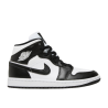 Air Jordan 1 Mid Panda